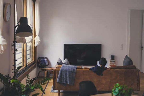 Saving Energy in Flats and Apartments