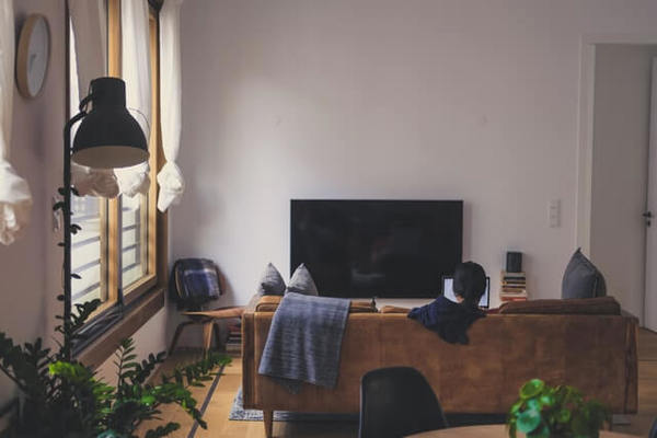 Saving Energy in Flats and Apartments
