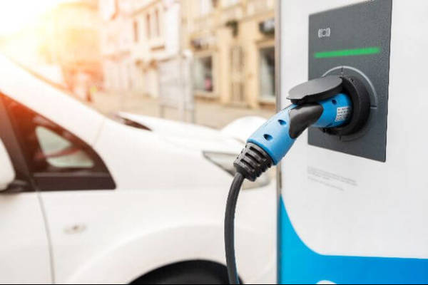 Guide to EV charging point maintenance