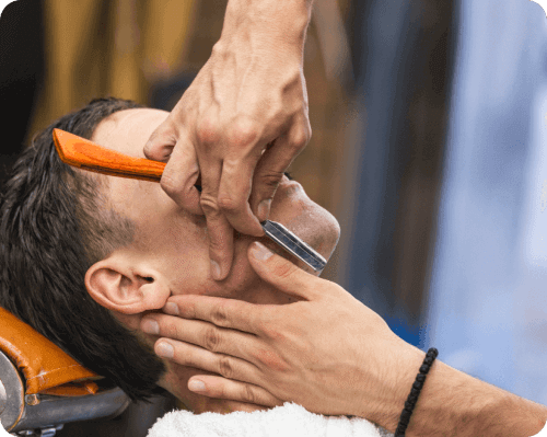 safety razor in barber shop