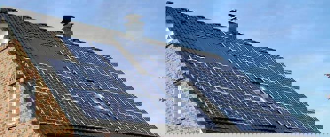 Les Guide Solar Panels
