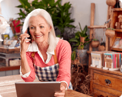 Lady working in a café arranging energy deal